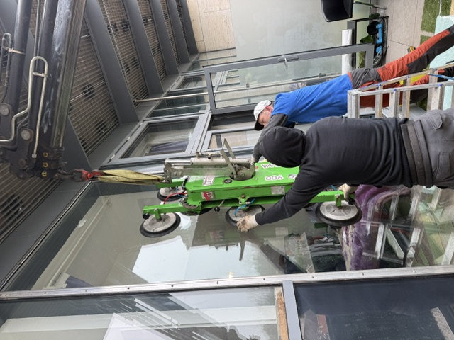About Totteridge Glazing